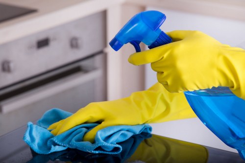 Thorough deep cleaning service for Roehampton customers