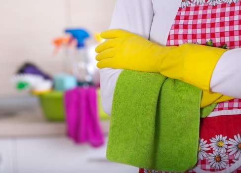 Kitchen and bathroom reset during an Airbnb cleaning in Roehampton